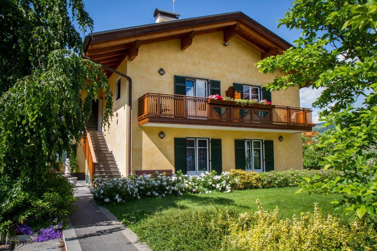 トレント Agritur Val D'Adige Bed & Breakfast エクステリア 写真